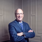 Cuál es el mejor financiero del mundo: criterios y análisis